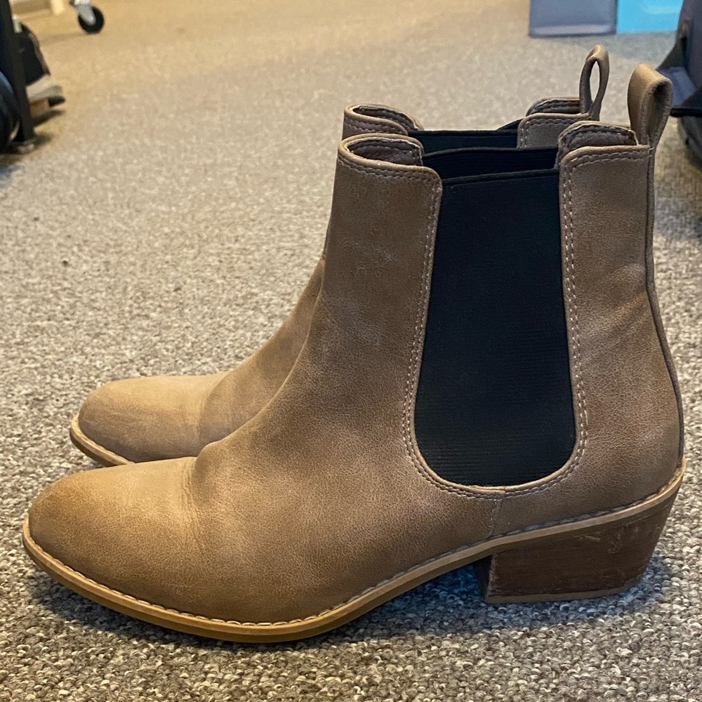 Roolee tan booties